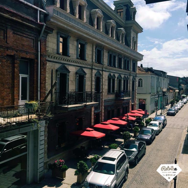 Apartment Kostava 10 Батуми Экстерьер фото